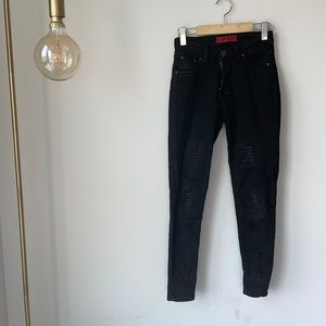 Skinny jeans